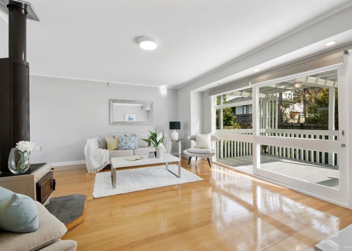  at 20A Corunna Road, Milford, North Shore City, Auckland
