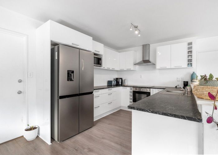 at 25 Arrowfield Drive, Pyes Pa, Tauranga, Bay Of Plenty