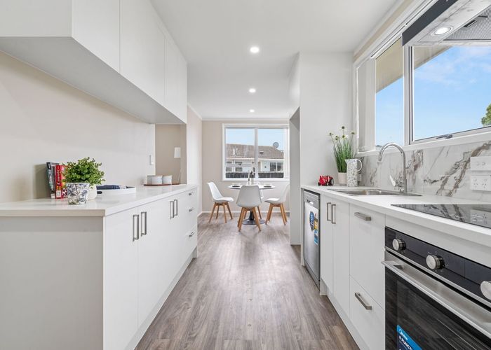  at 16 Feasegate Street, Manurewa, Manukau City, Auckland