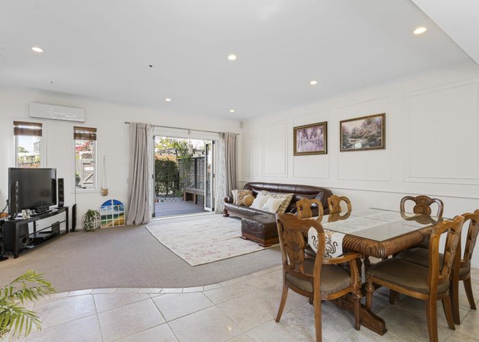  at 1/218 Green Lane West, Epsom, Auckland