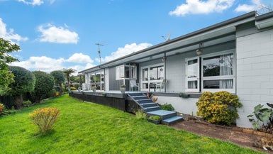  at 12 April Place, Red Hill, Papakura