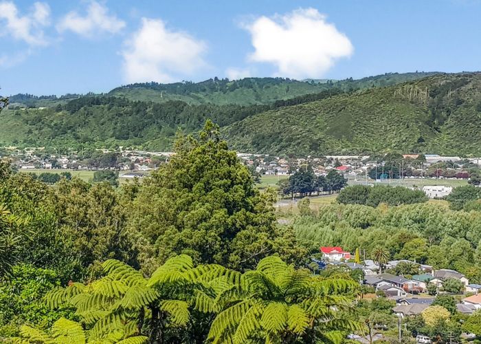  at 12 Sunshine Crescent, Kelson, Lower Hutt