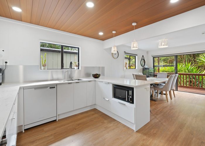  at 169 Wairere Road, Waitākere, Auckland