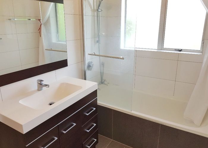  at 8/13 Seaview Tce, Mount Albert, Auckland City, Auckland