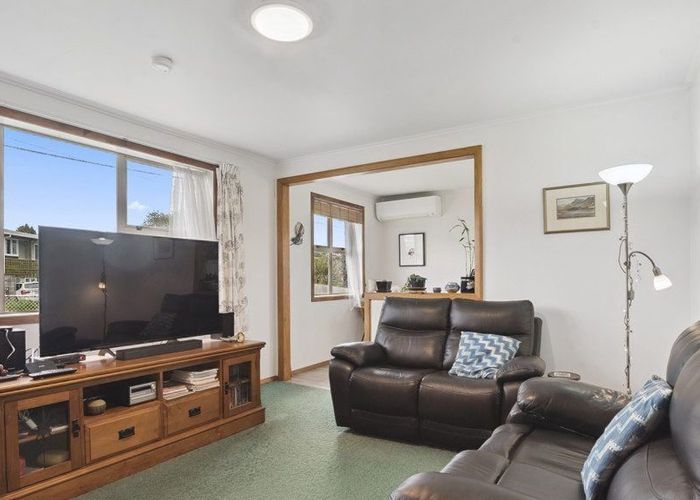  at 7 Blease Street, New Lynn, Waitakere City, Auckland