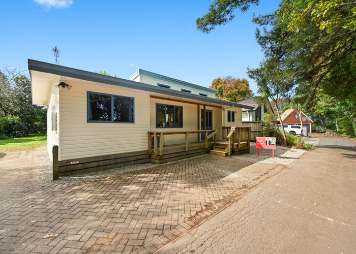  at 70C Nevada Road, Silverdale, Hamilton