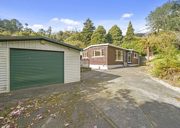  at 115 Kamahi Street, Stokes Valley, Lower Hutt