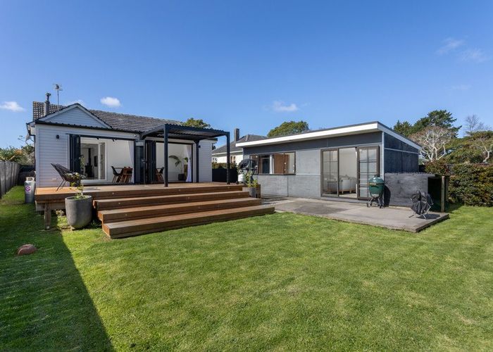  at 37 Gifford Avenue, Wesley, Auckland