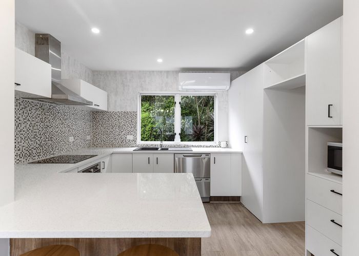  at 33/852 Mount Eden Road, Three Kings, Auckland City, Auckland
