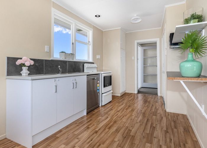  at 13 Carbine Place, Ascot Park, Porirua