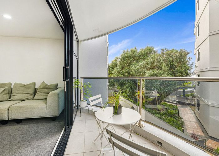  at 1E/175 Hurstmere Road, Takapuna, North Shore City, Auckland
