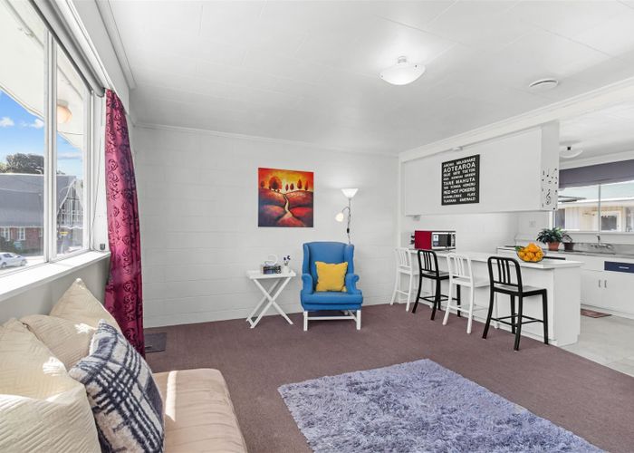  at 6/246 Main Road, Tawa, Wellington