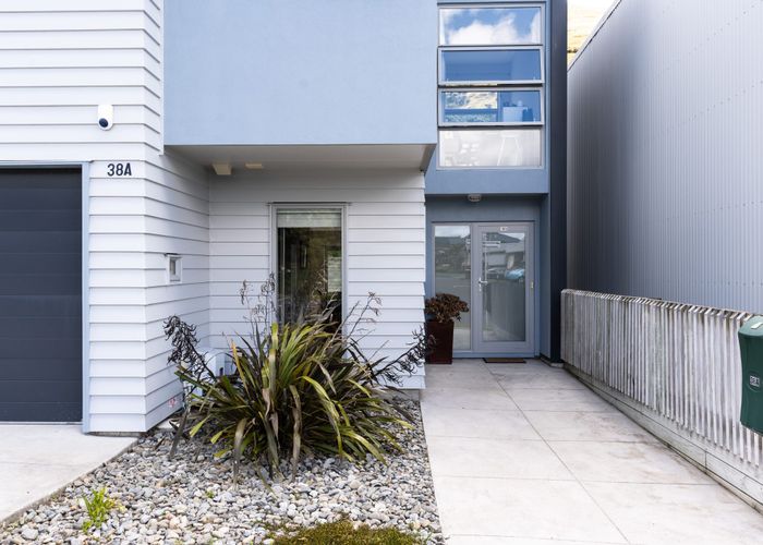  at 38A Erlestoke Crescent, Churton Park, Wellington