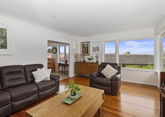  at 28 Tiroroa Avenue, Te Atatu South, Auckland