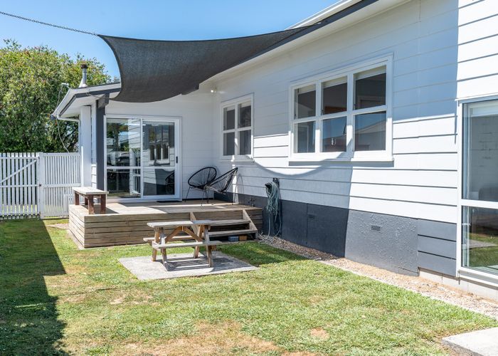  at 5 Craig Place, Fairview Downs, Hamilton