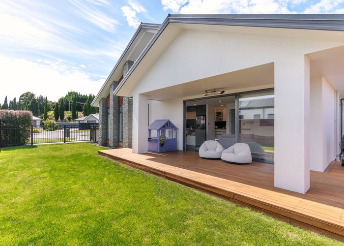  at 8 Napper Place, Halswell, Christchurch