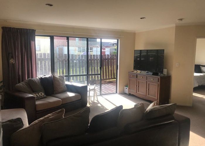  at 10C Inverness Avenue, Hamilton East, Hamilton