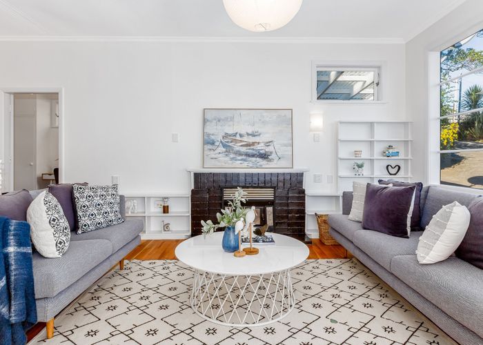  at 30 Roys Road, Plimmerton, Porirua, Wellington