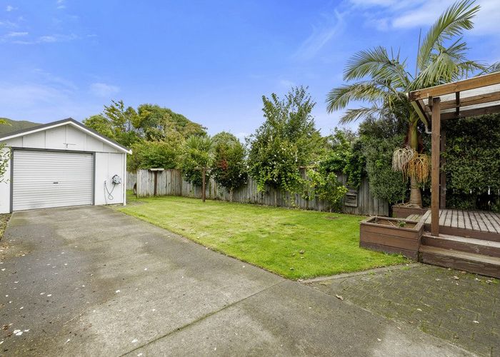  at 20 Naenae Road, Naenae, Lower Hutt, Wellington