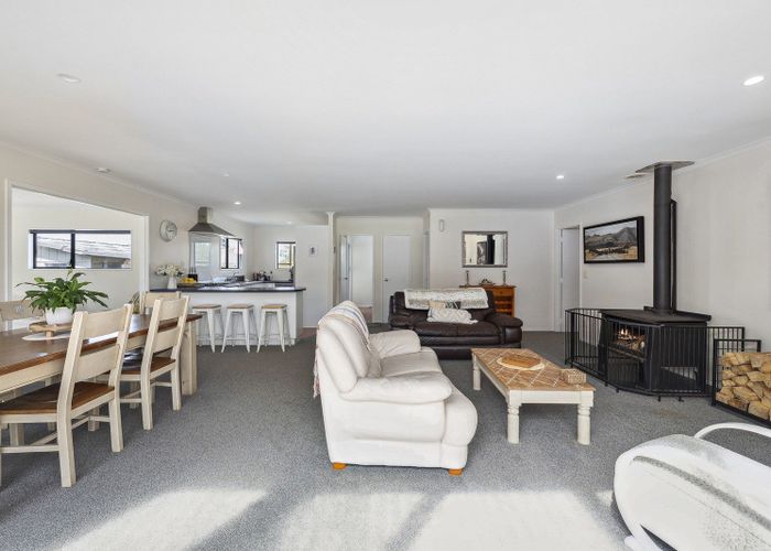 For sale 1201 Oturoa Road, Hamurana, Rotorua, Bay Of Plenty homes.co.nz