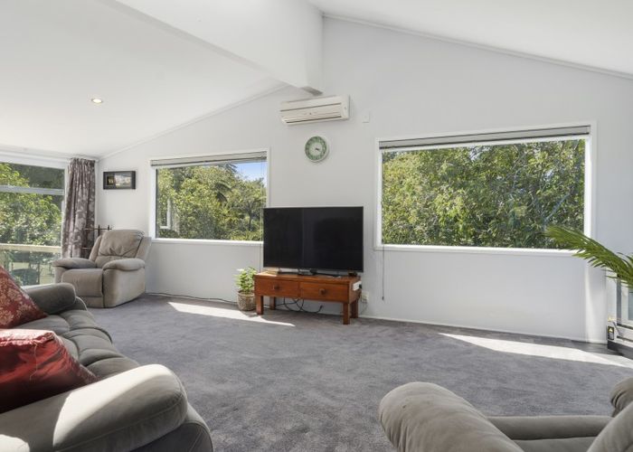  at 62F Poplar Grove, Whalers Gate, New Plymouth