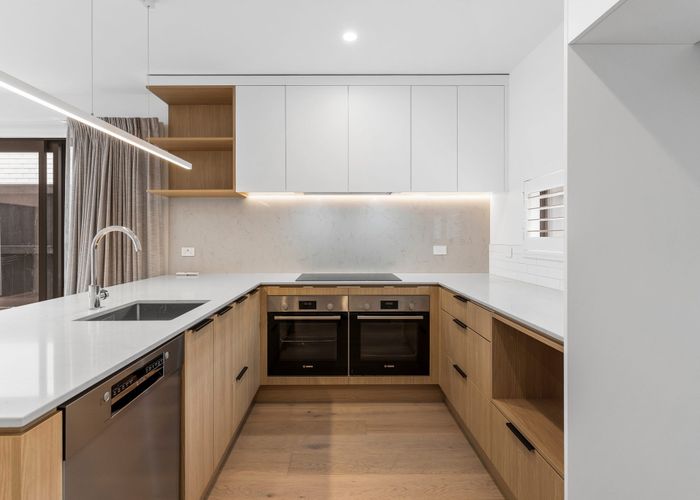  at 28 Kauriki Terrace, Stonefields, Auckland City, Auckland