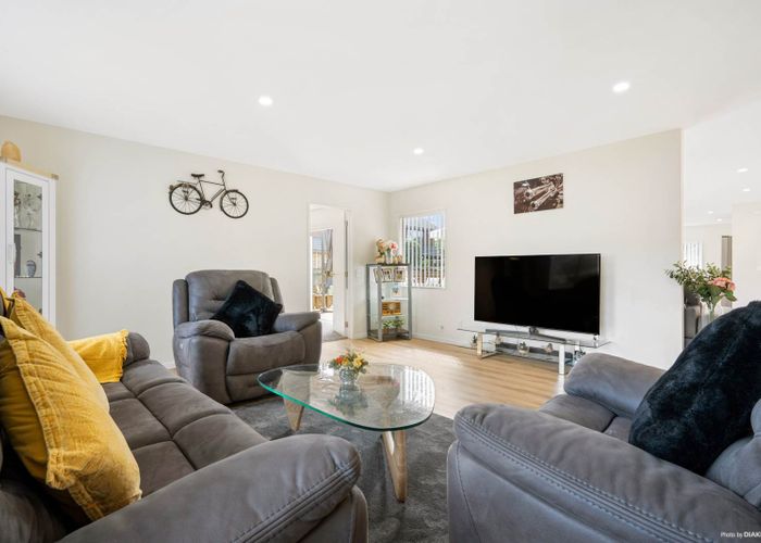  at 164 Hill Road, Manurewa, Auckland