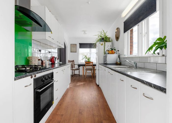  at 8 Robert Grigg Place, Hamilton East, Hamilton, Waikato