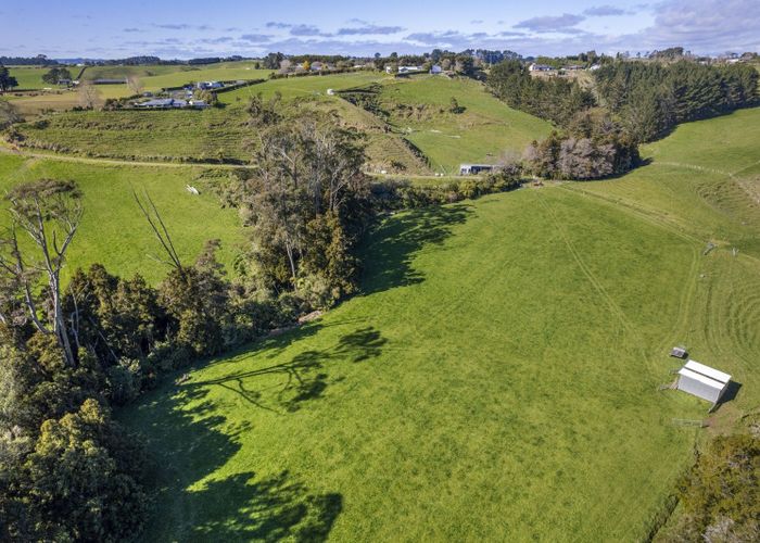  at 114 Ackworth Road, Lepperton, New Plymouth, Taranaki