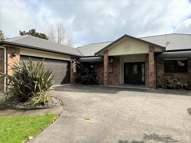 at 4 Keenan Road, Pyes Pa, Tauranga