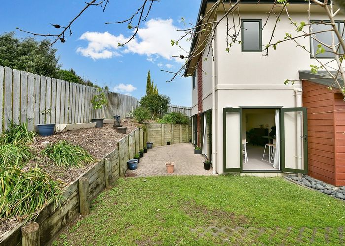 at 13B Sunnydale Place, Oteha, North Shore City, Auckland