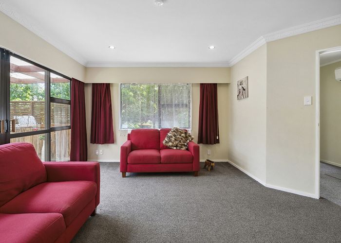  at 100 Stokes Valley Road, Stokes Valley, Lower Hutt