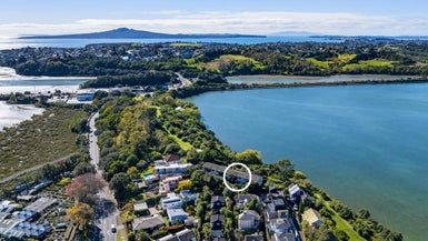  at 2/185 Upland Road, Remuera, Auckland