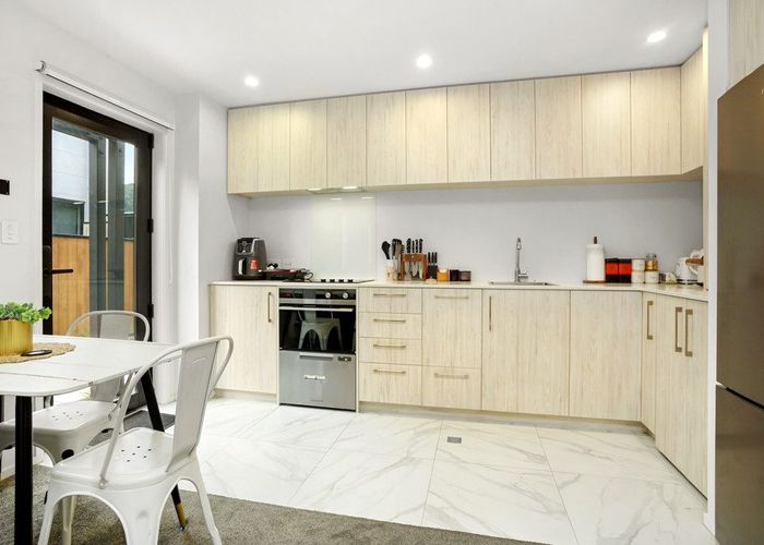  at 7/10 Rainey Grove, Taita, Lower Hutt, Wellington