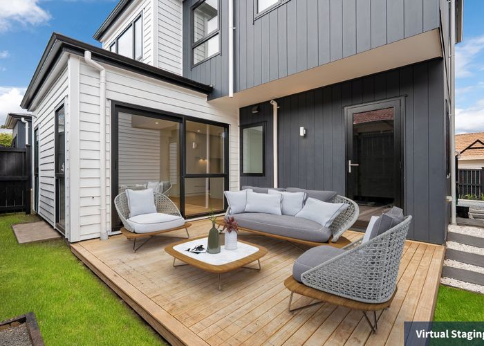  at 2/23 Mercury Lane, Windsor Park, North Shore City, Auckland