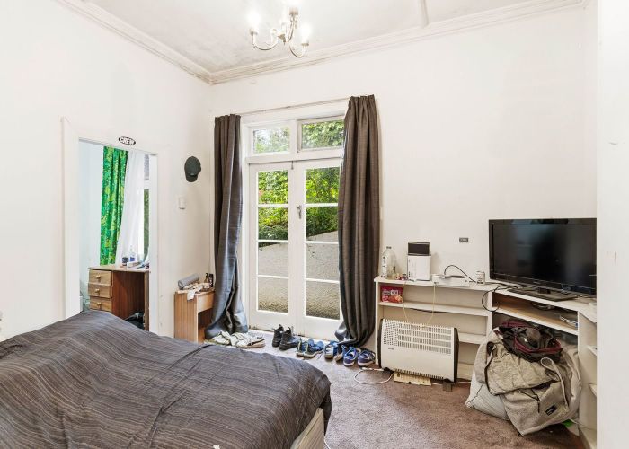  at 8  Elder Street, City Centre, Dunedin, Otago