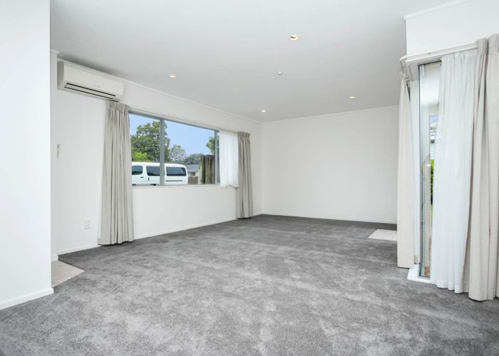  at 2/24 Wilkinson Road, Ellerslie, Auckland City, Auckland