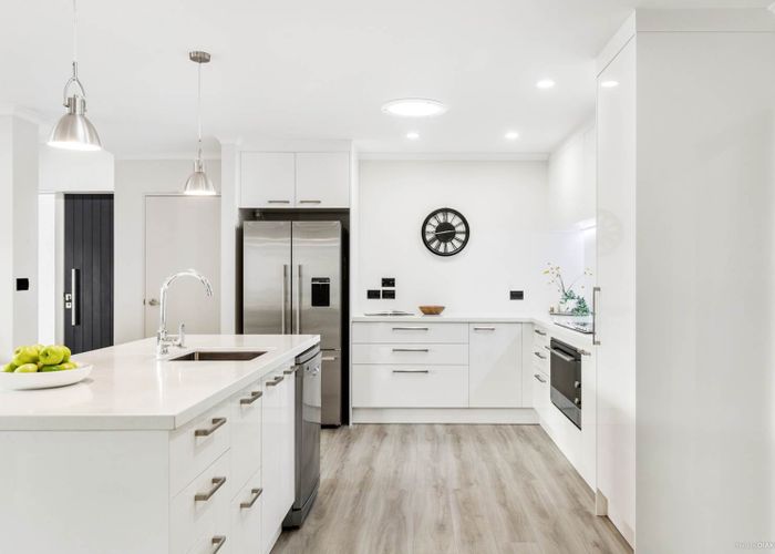  at 16 Pamela Christine Road, Patumahoe, Pukekohe