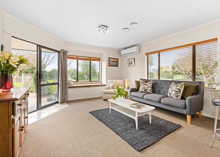  at 98 Crystall Road, Pakipaki, Hastings