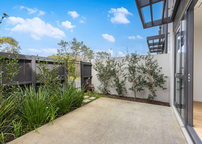  at 3/269 Rosedale Road, Albany, North Shore City, Auckland