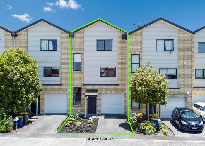  at 209/172 Mcleod Road, Te Atatu South, Auckland