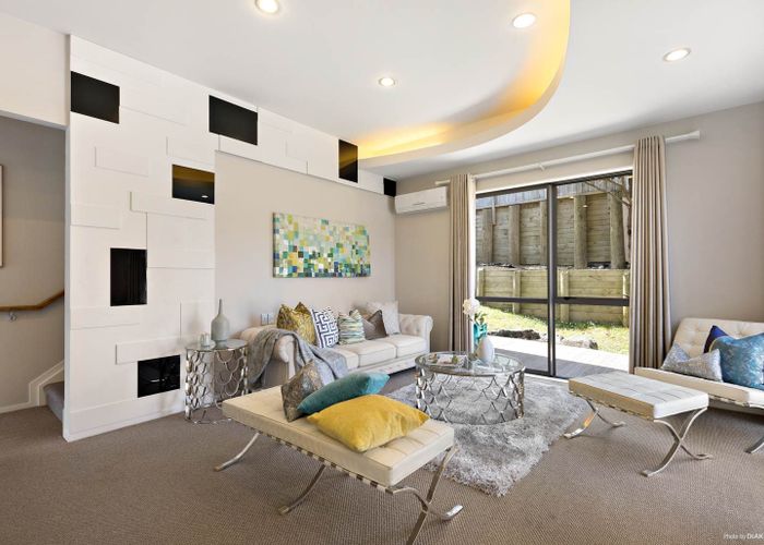  at 6 Lucca Crescent, Flat Bush, Auckland