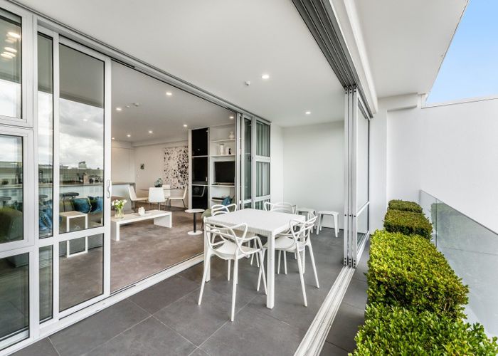  at 15/23 Graham Street, City Centre, Auckland City, Auckland