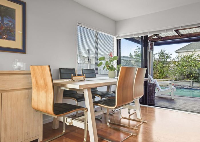  at 1/66 Browns Bay Road, Rothesay Bay, North Shore City, Auckland