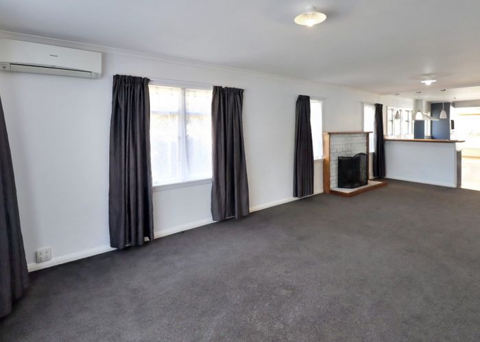  at 12 Bristol Street, Island Bay, Wellington, Wellington