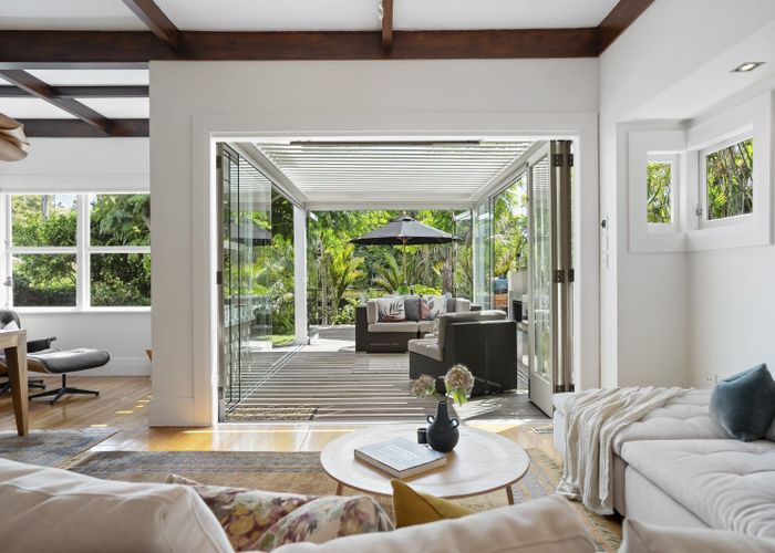  at 20 Kohia Terrace, Epsom, Auckland