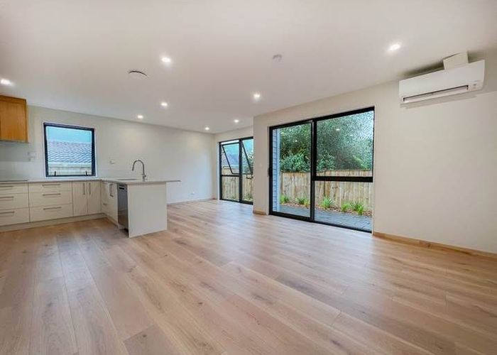  at 7E Rimu Road, Mangere Bridge, Manukau City, Auckland