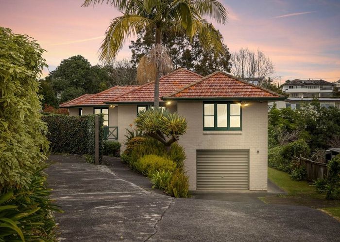  at 25 Selwyn Avenue, Mission Bay, Auckland