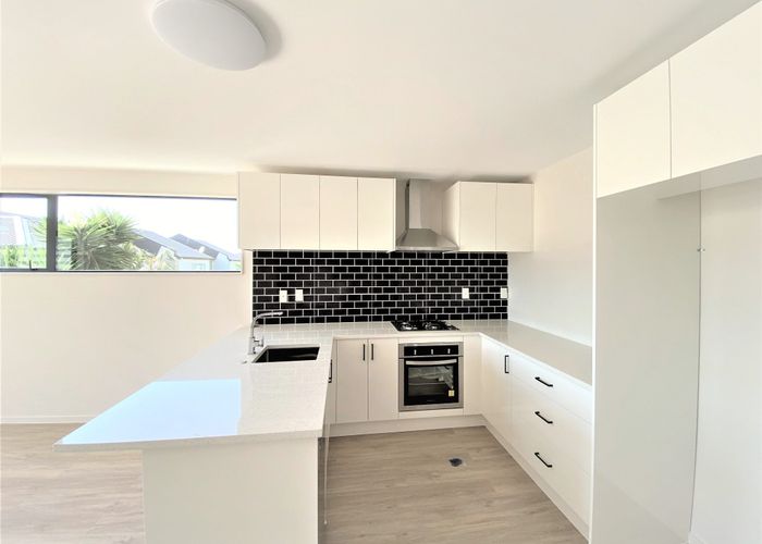  at 13/7 Stamford Park Road, Mount Roskill, Auckland City, Auckland