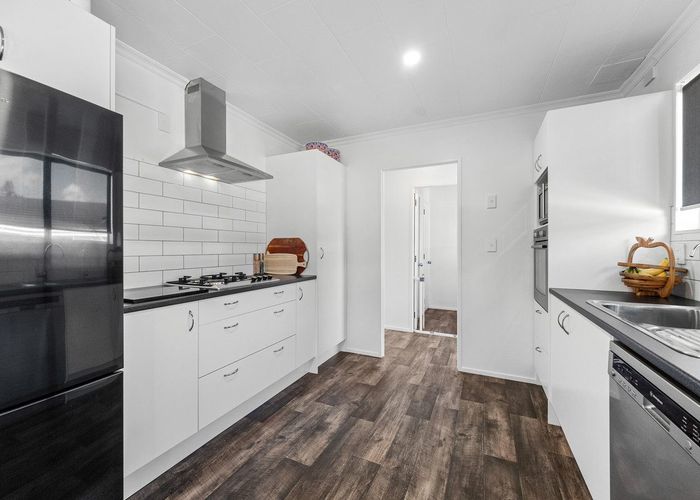  at 4 Puketotara Street, Highlands Park, New Plymouth
